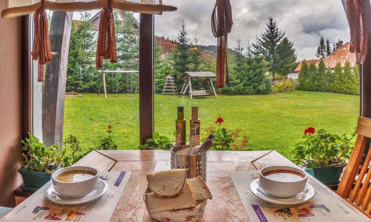 Casa Muntelui Hotel Fundáta Kültér fotó