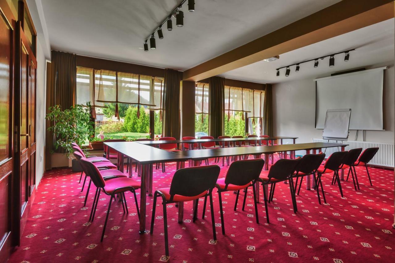 Casa Muntelui Hotel Fundáta Kültér fotó