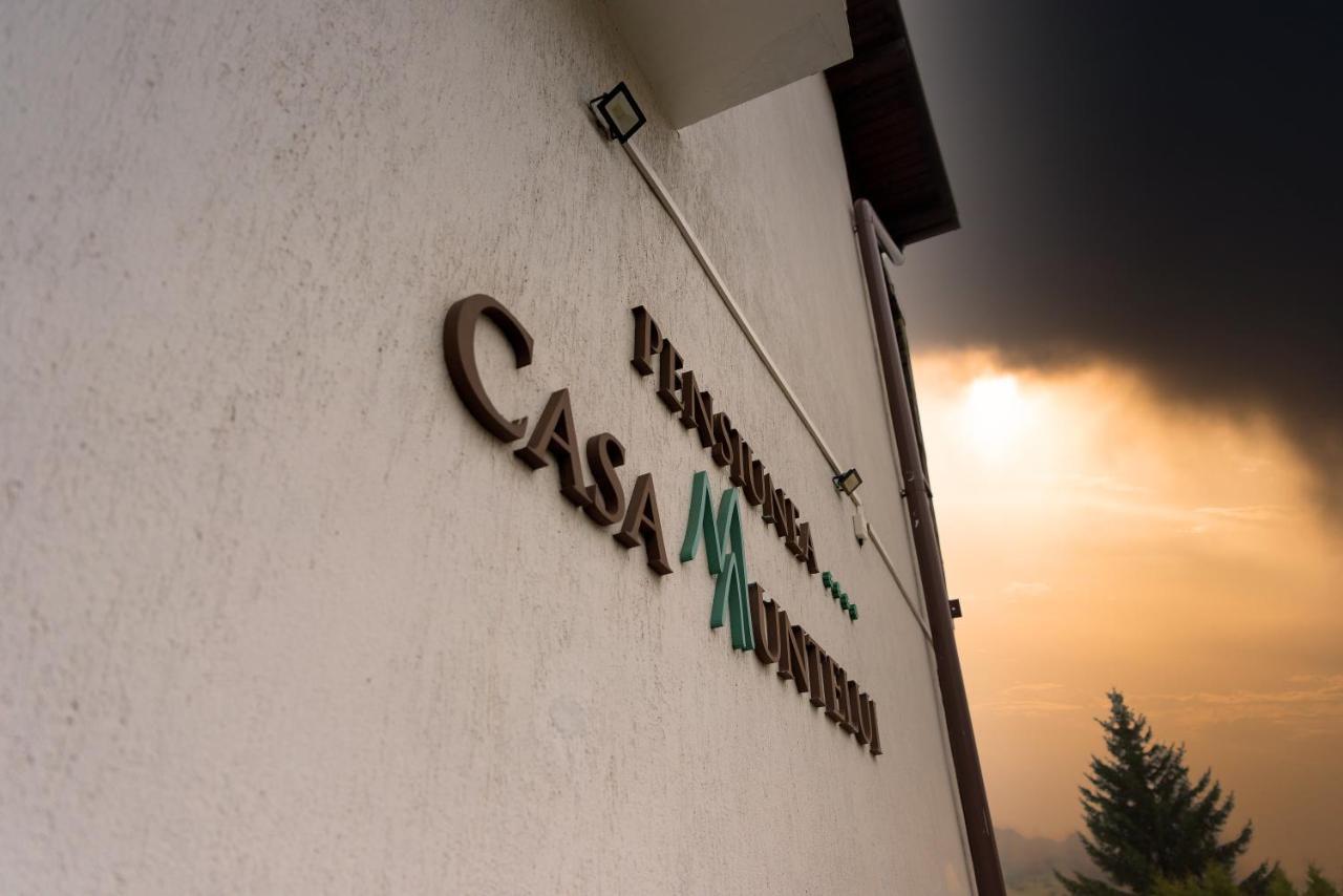 Casa Muntelui Hotel Fundáta Kültér fotó